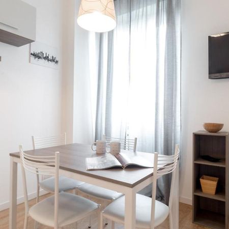 Italianway - Ampere 103 Apartment มิลาน ภายนอก รูปภาพ