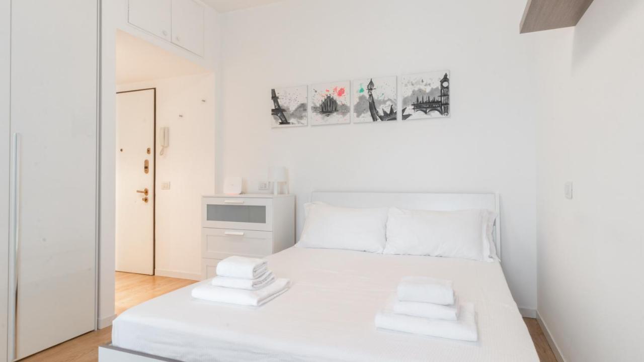 Italianway - Ampere 103 Apartment มิลาน ภายนอก รูปภาพ